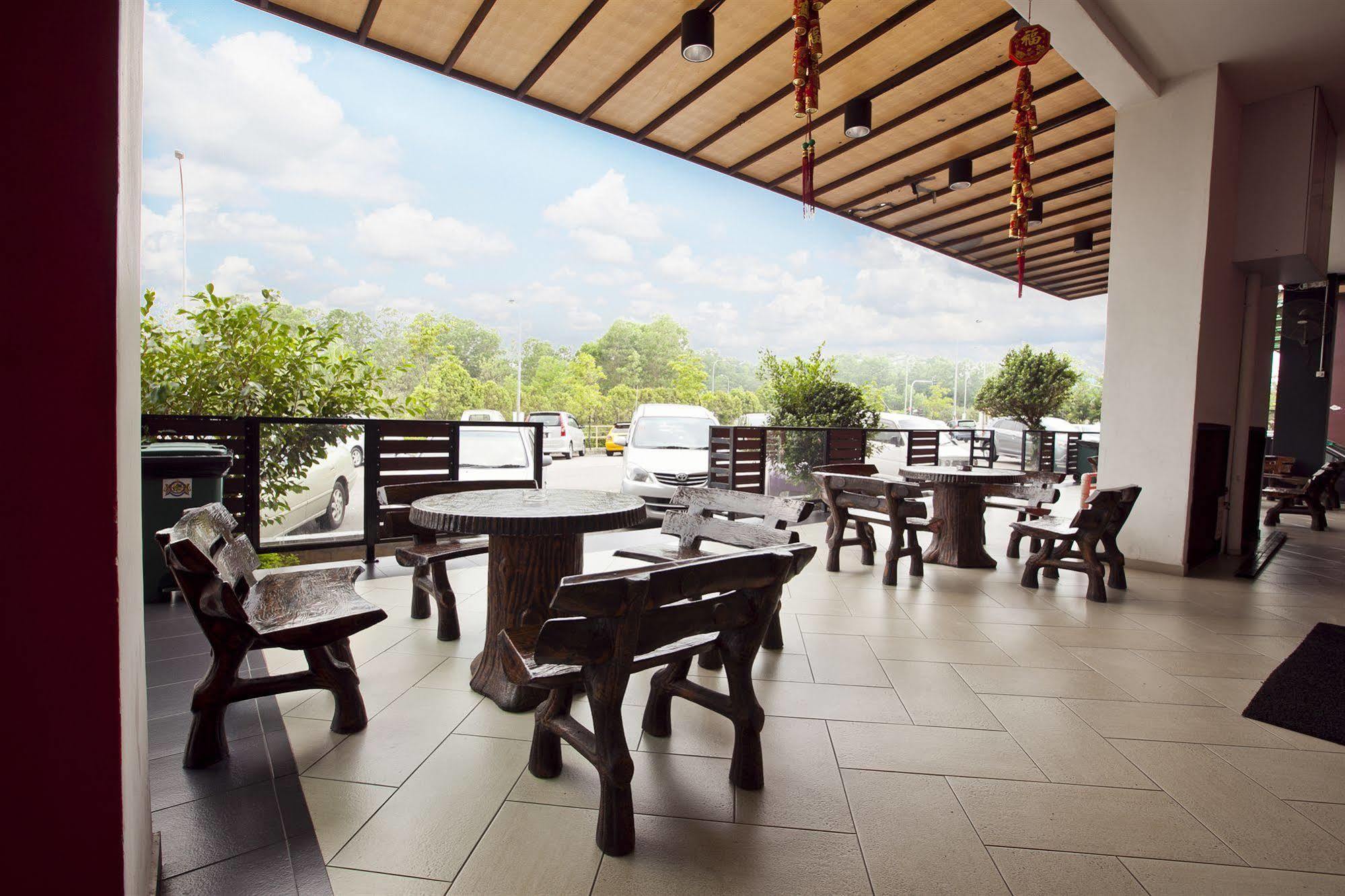 In@Hotel Johor Bahru Dış mekan fotoğraf