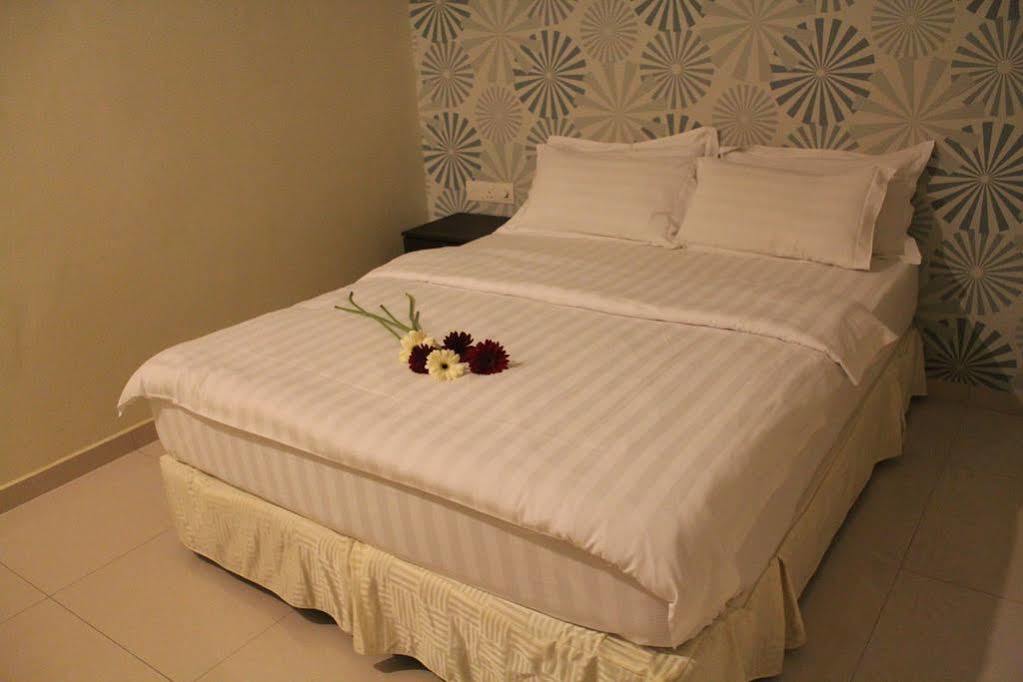 In@Hotel Johor Bahru Dış mekan fotoğraf